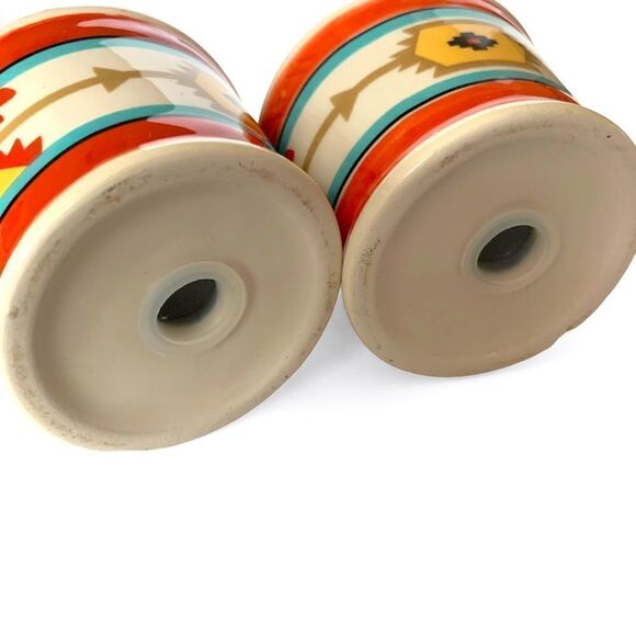 Southwestern Aztec Salt & Pepper Shakers - Picture 6 of 6